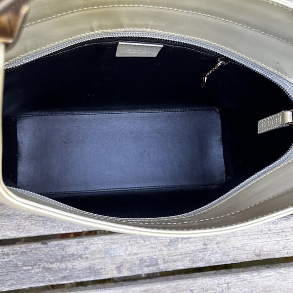 đź’ŻAuthentic GUCCI Vintage Pearlescent Leather Shoulder Bag - Picture 14 of 16